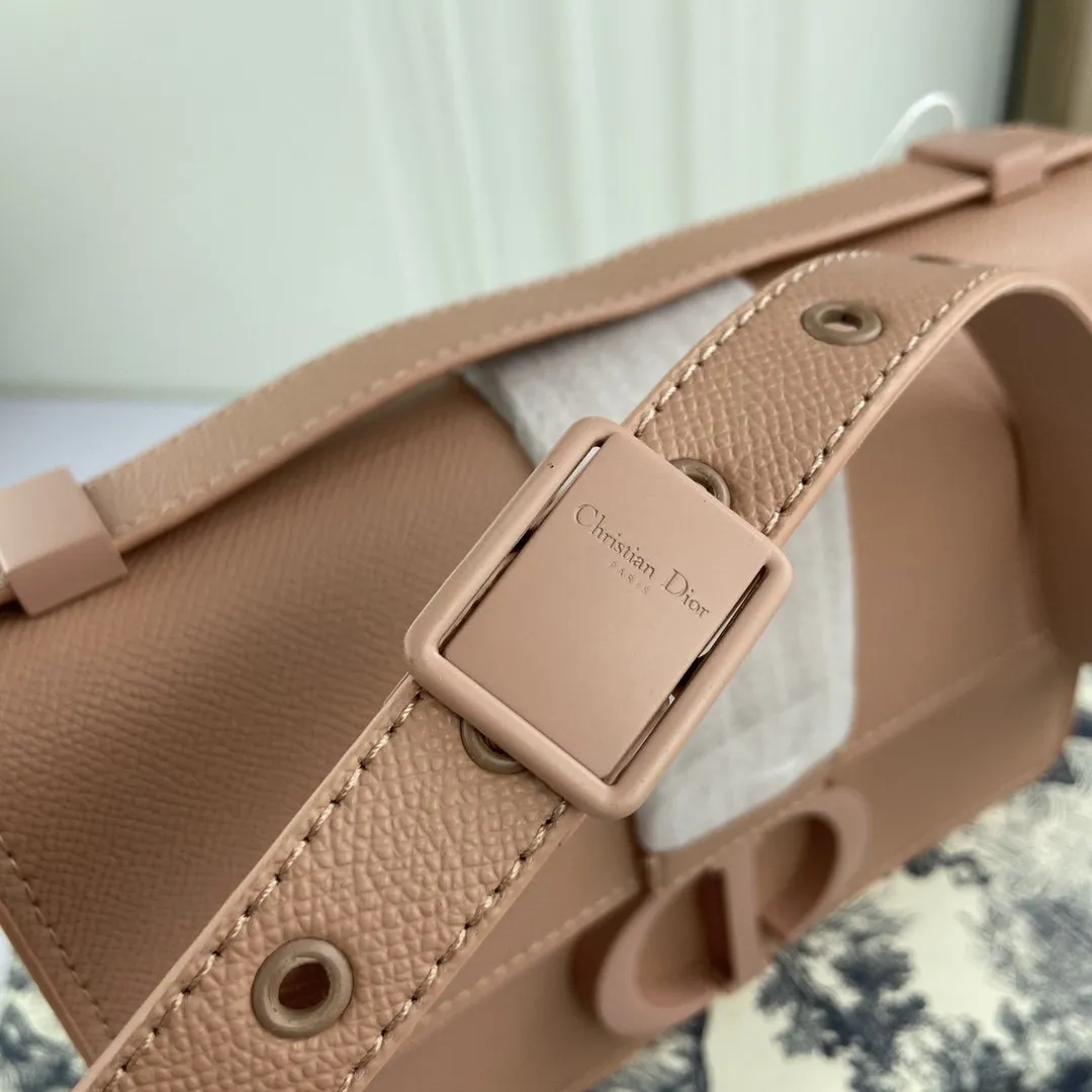 Designer Handbags DR 092