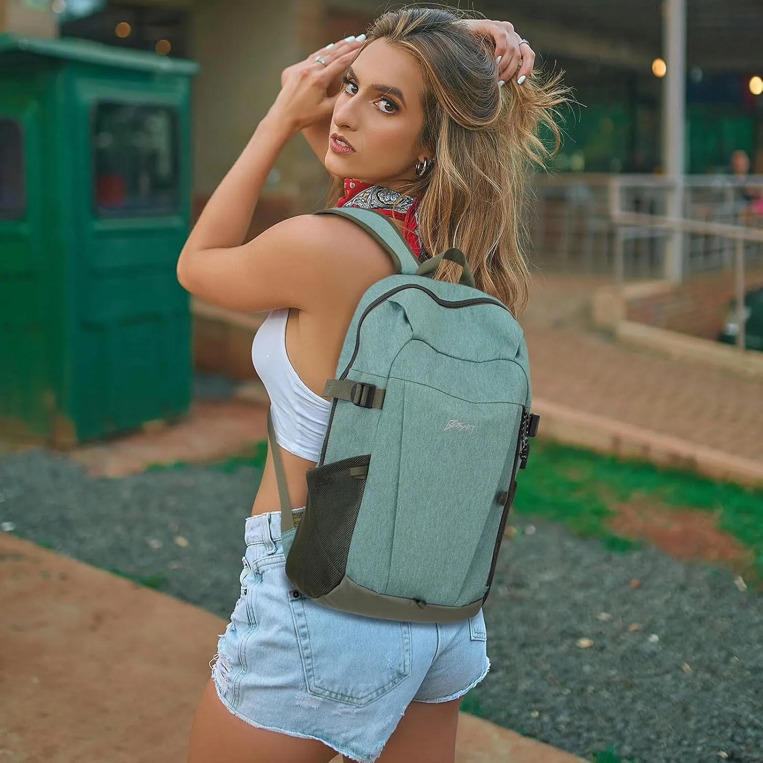 Travel Backpack for Women & Men, Lightweight Backpacks with USB Charging Port in 3 Size, TSA 13.5/15.6/17.3 inch Laptop Backpack, Casual Hiking Daypack for Camping Weekender Business Outdoor